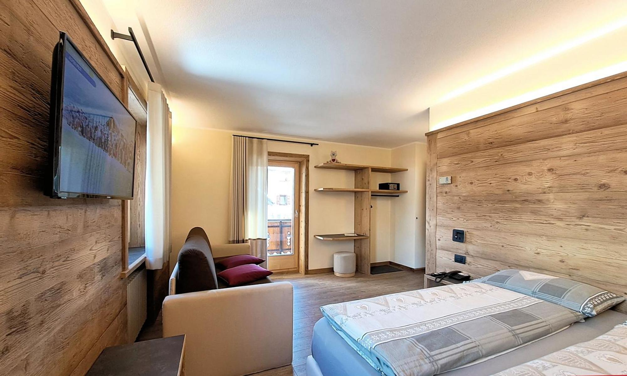 Hotel Krone ลีวินโญ ภายนอก รูปภาพ